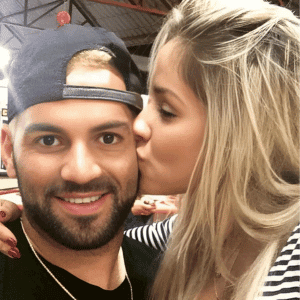 Ex-panicat revela série de traições em relacionamento passado com atleta do Palmeiras 8 Ex- panicat Babi e o goleiro Weverton